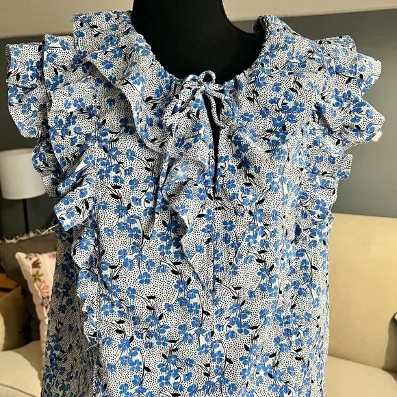 LOFT - BLUE FLORAL RUFFLE TANK - SIZE L - Picture 2 of 8